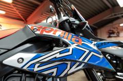 Aprilia SX 125 silber blau