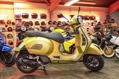 Vespa New GTS 125 Super Sport gr&uuml;n ambicioso matt