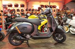 Vespa New GTS 125 Super Sport schwarz convito matt