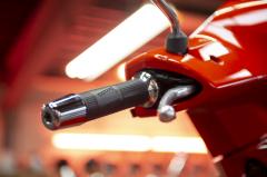 Vespa GTS 300 orange