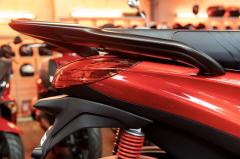 Piaggio Medley S 125 rot