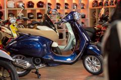 Vespa Primavera 125 blau