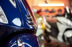 Vespa Primavera 125 blau