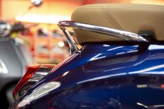 Vespa Primavera 125 blau