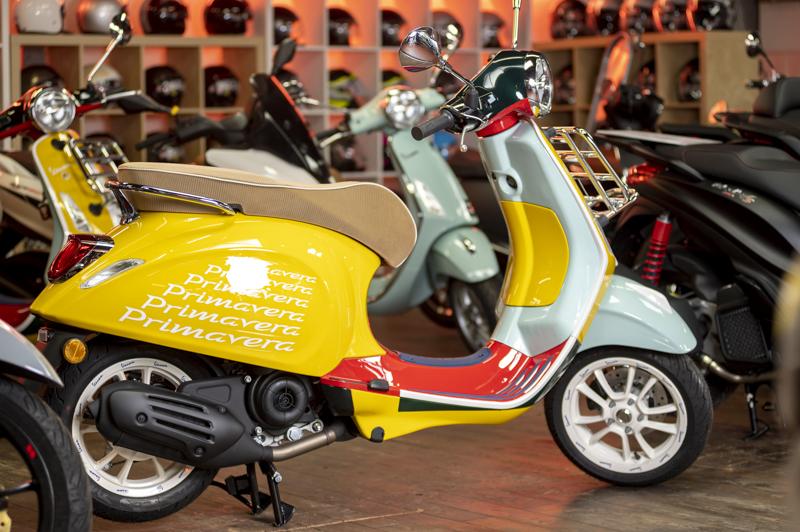 Vespa Primavera 50 Wotherspoon