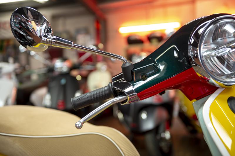 Vespa Primavera 50 Wotherspoon