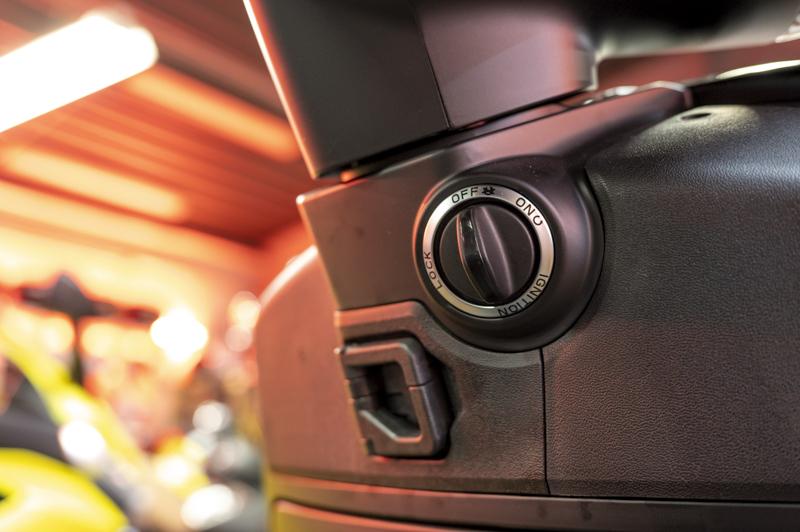 Vespa New GTS 125 Super Sport schwarz convito matt