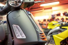 Vespa New GTS 125 Super Sport schwarz convito matt